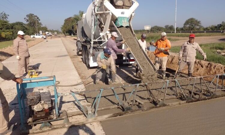 Durante el 2023, la DPV marcó una efectiva presencia en obras para la comunidad