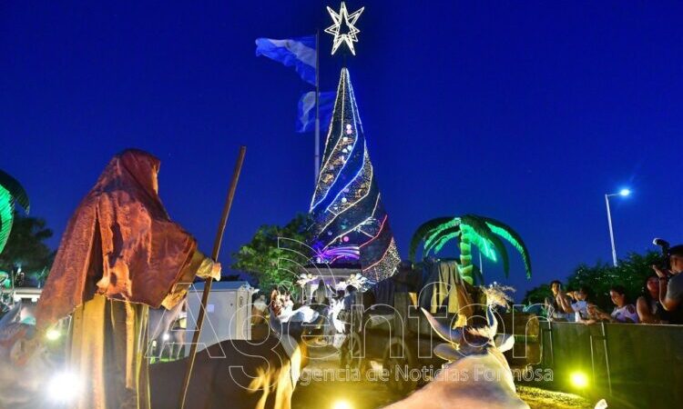 Insfrán habilitó el tradicional atractivo lumínico de “Formosa Brilla”