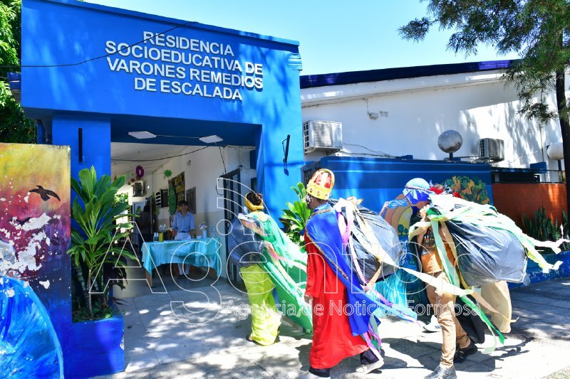 Sonrisas, magia y solidaridad en dependencias del Ministerio de la Comunidad por el Día de Reyes