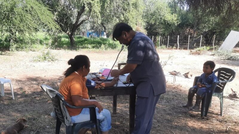 Brindan atenciones integrales de salud a las familias autoevacuadas por la creciente del Bañado La Estrella