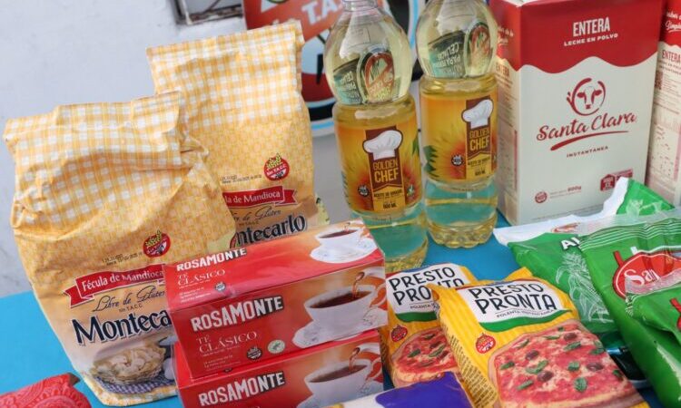 Nueva entrega de productos alimenticios para personas con celiaquía