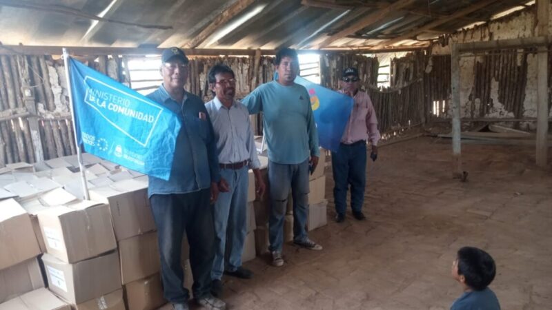 El Gobierno provincial entregó más de 3100 cajas alimentarias a comunidades aborígenes del oeste formoseño