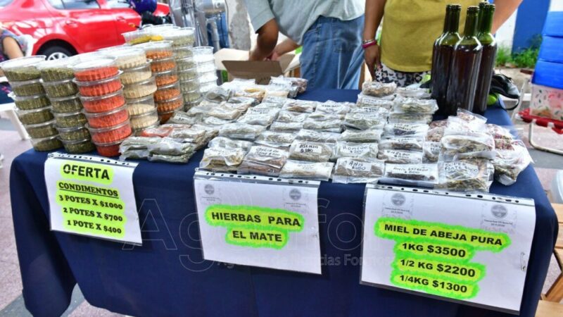 Se desarrolló otra jornada del Mercado Comunitario de Emprendedores