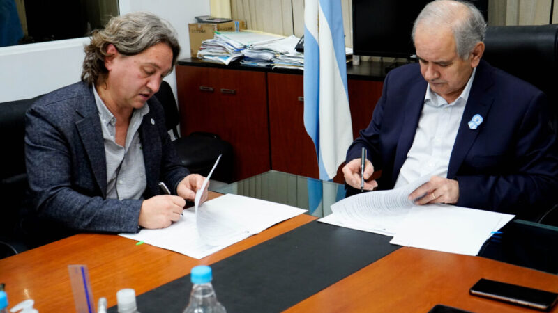 Firmaron acuerdo de cooperación conjunta entre el Ministerio de Desarrollo Humano y la Universidad Nacional de Mar del Plata