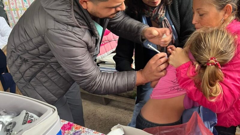 Escolares de Bartolomé de las Casas recibieron completos controles de salud