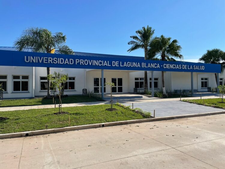 La UPLaB llama a concurso público para cubrir cargos docentes