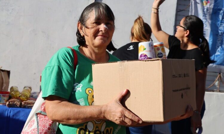 Comenzó la entrega de cajas alimentarias para personas con celiaquía