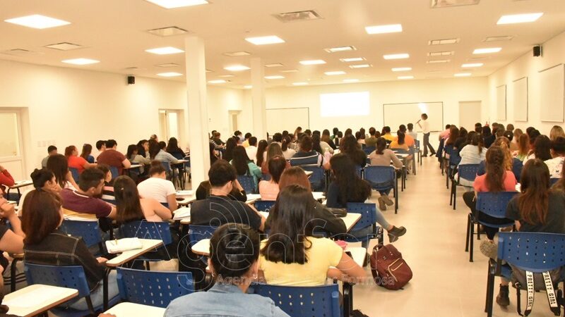 Docente de Medicina de la UPLaB resaltó el interés por aprender de los estudiantes