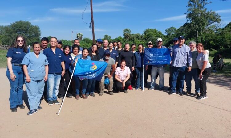 Jornada de servicios esenciales y acompañamiento comunitario en la Isla Apando