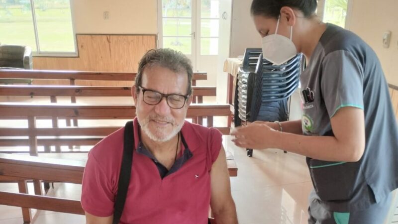 Aplicaron la dosis anual de vacuna antigripal en el hogar La Fazenda da Esperança