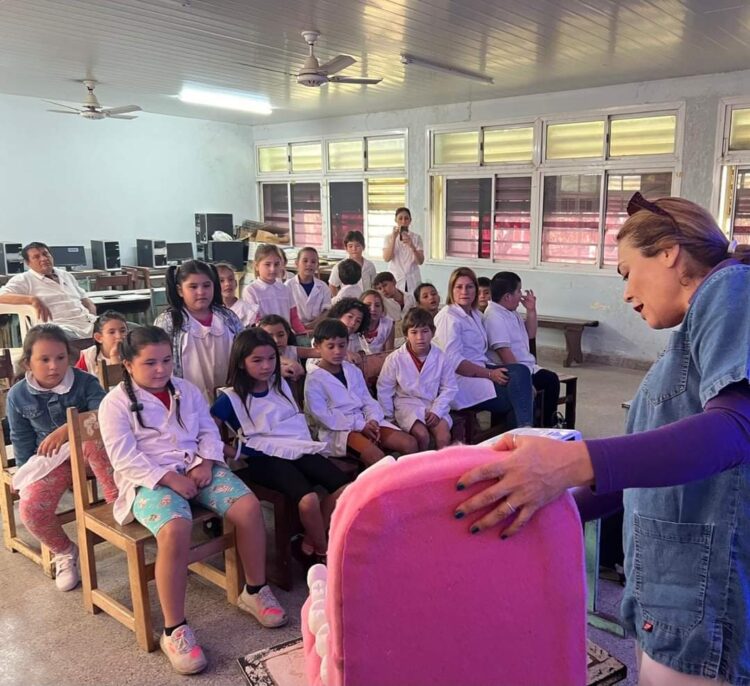 En escuelas primarias de Tres Lagunas enseñan a cuidar la salud bucal