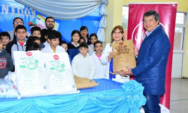 Concluyó este martes la entrega de alimentos Nutrifor a escuelas de Capital