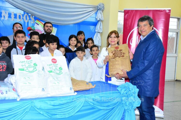 Concluyó este martes la entrega de alimentos Nutrifor a escuelas de Capital