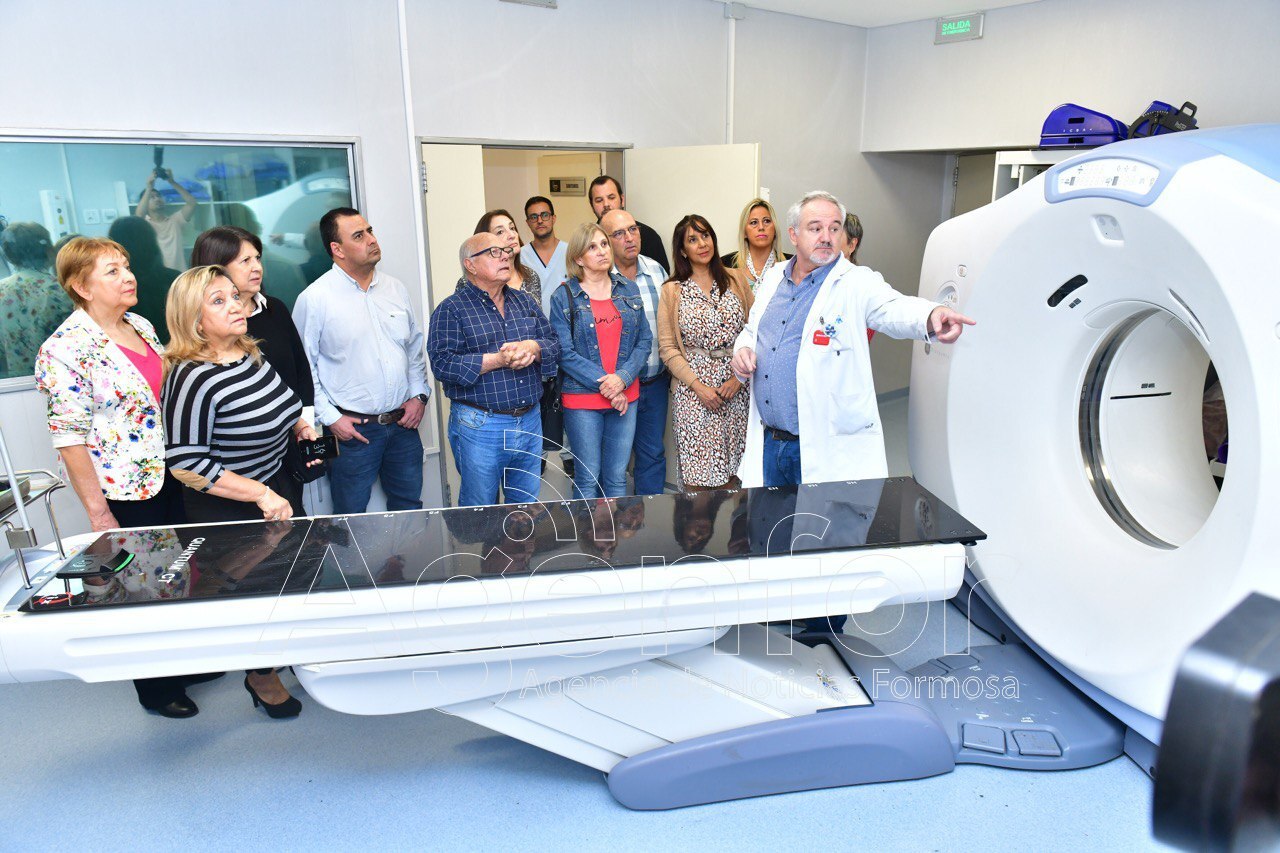 Legisladores del PJ recorrieron el Centro de Medicina Nuclear y Radioterapia