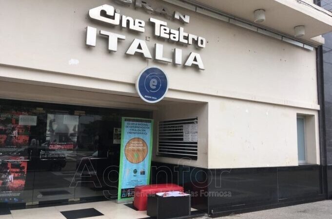 Por las vacaciones de invierno, funciones infantiles gratuitas en el Teatro Cine Italia