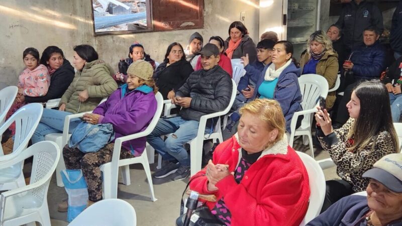 Vecinos de Laguna Siam se capacitaron para implementar huerta familiar