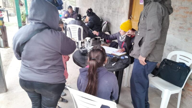 Completos servicios de salud gratuitos en los barrios de Palo Santo