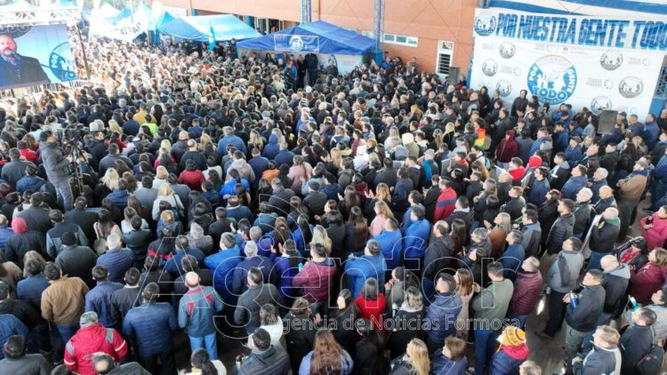 El gobernador Insfrán encabezó el primer OPNGT del año en el barrio Virgen del Rosario
