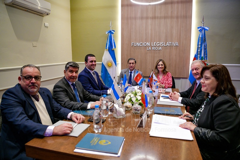 Eber Solís participó de la Mesa Ejecutiva del Parlamento del Norte Grande