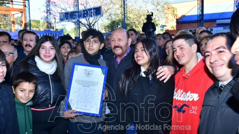 “Con amor y compromiso vamos a trabajar para modificar esta situación”, afirmó el Gobernador