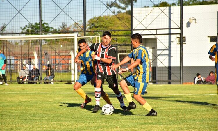 Liga Formoseña de Fútbol: Defensores de Evita ganó y se posicionó como único escolta