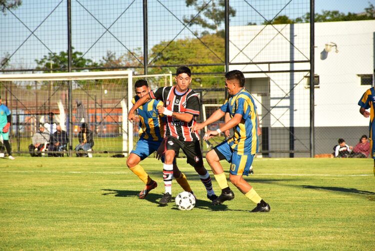 Liga Formoseña de Fútbol: Defensores de Evita ganó y se posicionó como único escolta