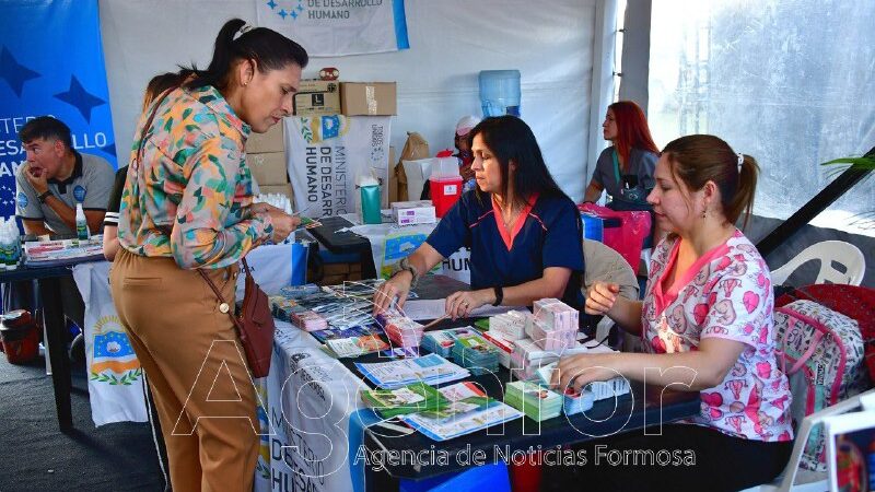 Fiesta del Pomelo: El Estado provincial mostró su quehacer diario en distintos stands