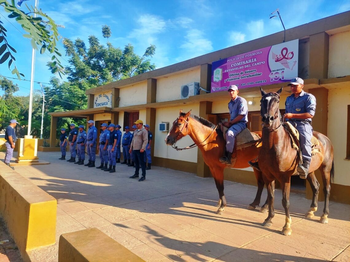 La Policía desplegó un amplio operativo de búsqueda para hallar a Enzo Miranda