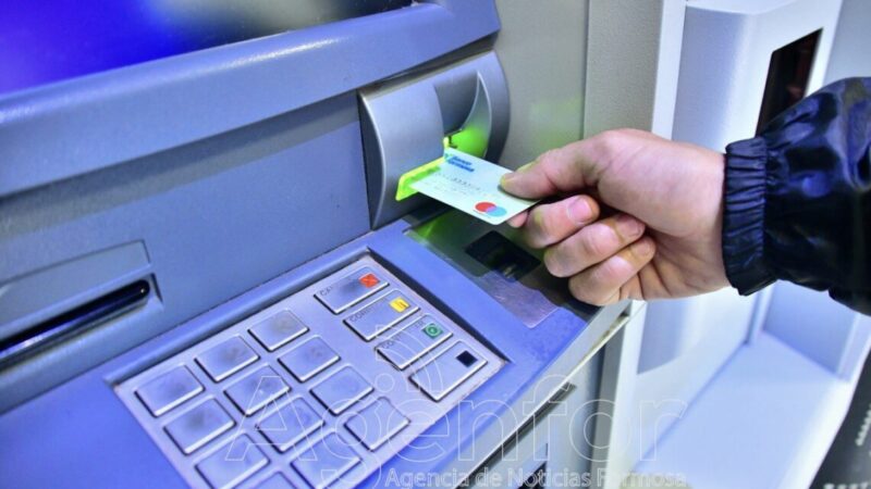 Destacan que el pago del bono extraordinario llega a alrededor del 90% de los docentes formoseños