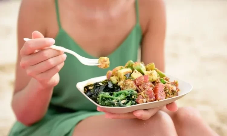 Dieron una serie de recomendaciones para mantener una alimentación saludable durante el verano