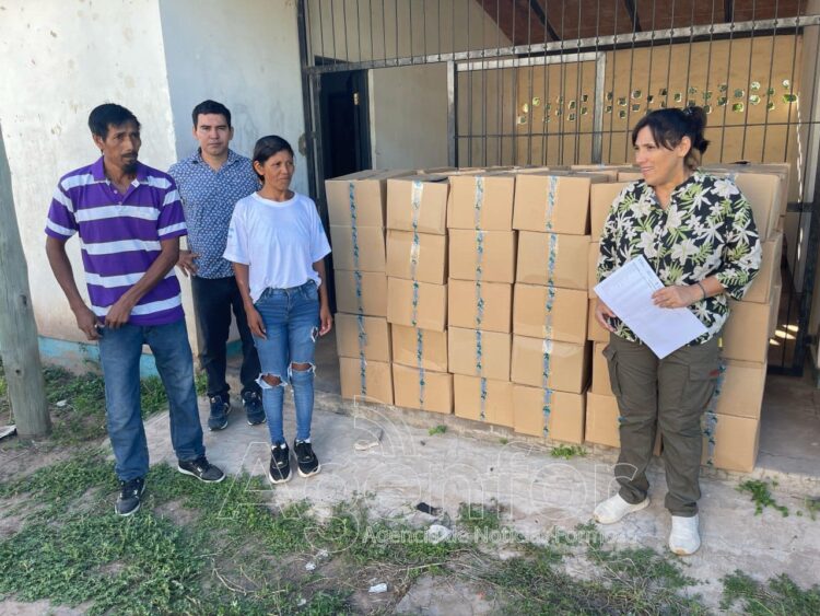 Las Lomitas: Se entregaron más de mil cajas alimentarias de la modalidad aborigen