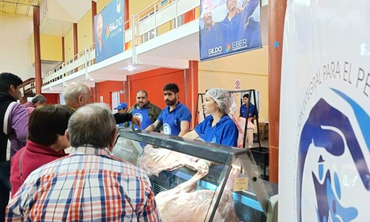 Éxito de ventas del chivito formoseño paippero en la previa de Pascua
