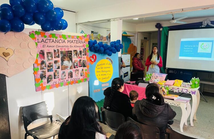 El centro de salud Luis María Codda llevó a cabo un valioso trabajo en terreno sobre lactancia materna