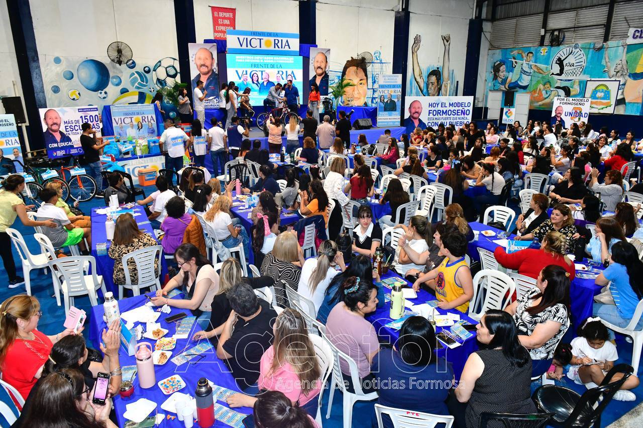 Candidatos del FdV compartieron un encuentro con más de 300 docentes del Nivel Inicial