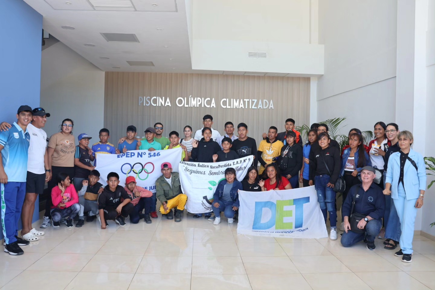 Finalizó la visita a la Capital de estudiantes del oeste: “Conocieron hermosos lugares”