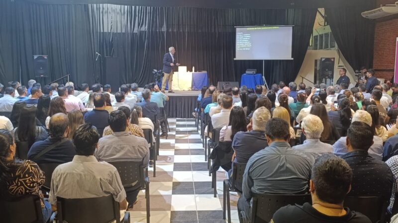Destacado disertante abordó en Formosa los “desafíos geopolíticos argentinos”