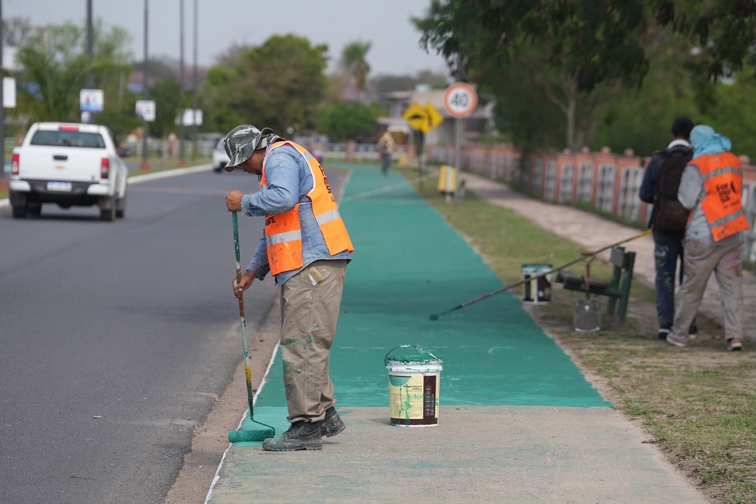 El Gobernador saludó a los trabajadores municipales en su día