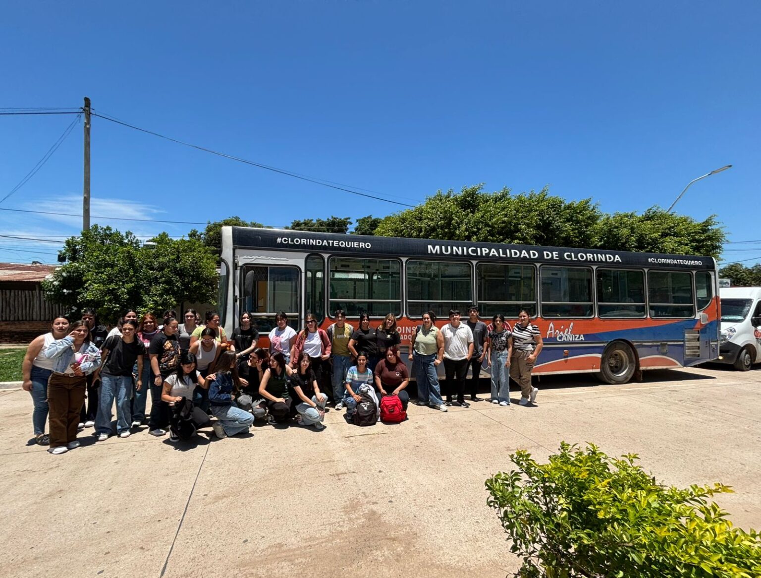 La Municipalidad de Clorinda ayuda con el transporte a estudiantes de la UPLaB