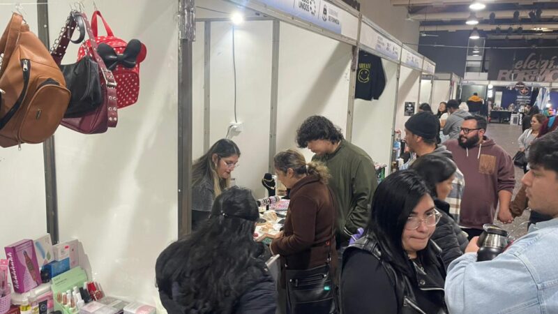 Se desarrolló la edición especial de “Estilo Urbano” del Mercado Comunitario de Emprendedores