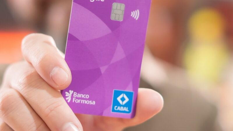 CADA VEZ MÁS FAMILIAS ELIGEN LAS TARJETAS BANCARIAS COMO UNA HERRAMIENTA PARA AHORRAR