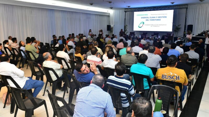 El Colegio de Ingenieros organizó un conversatorio sobre energía, clima y gestión de territorio