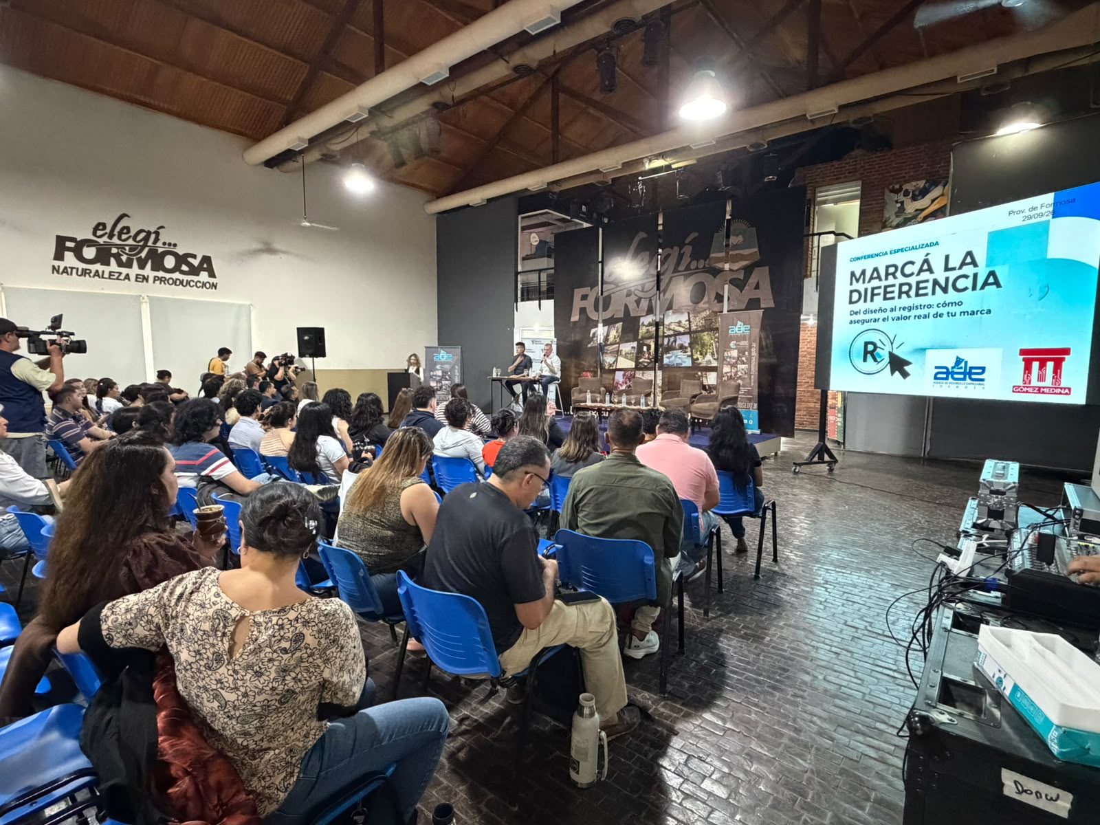 Emprendedores y empresas formoseñas participaron de una jornada sobre el valor y registro de marcas