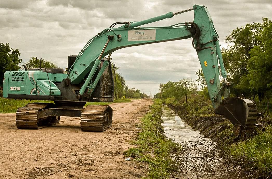 La Municipalidad de Pirané robustece los trabajos de limpieza y mantenimiento de desagües